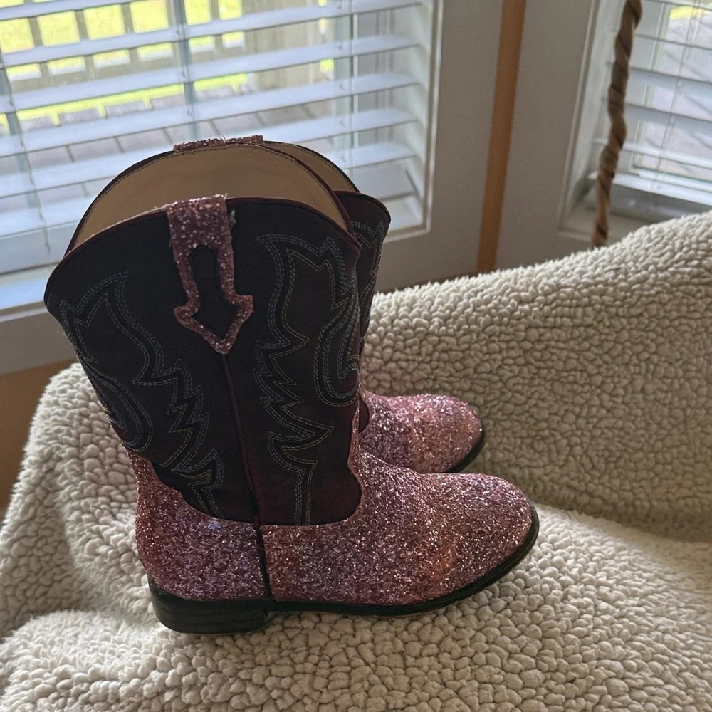 Sparkly Pink Glitter Western Boots Size 2 youth